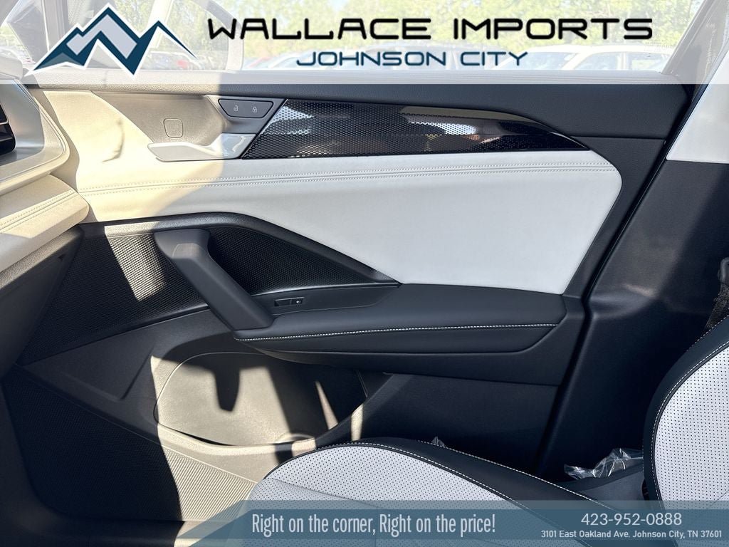 New 2026 Volkswagen Tiguan SE AWD/4WD image 24