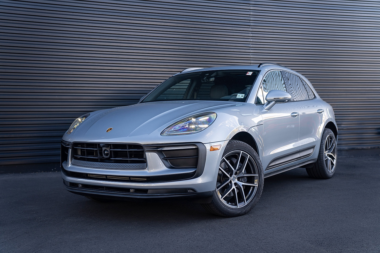 Certified 2025 Porsche Macan