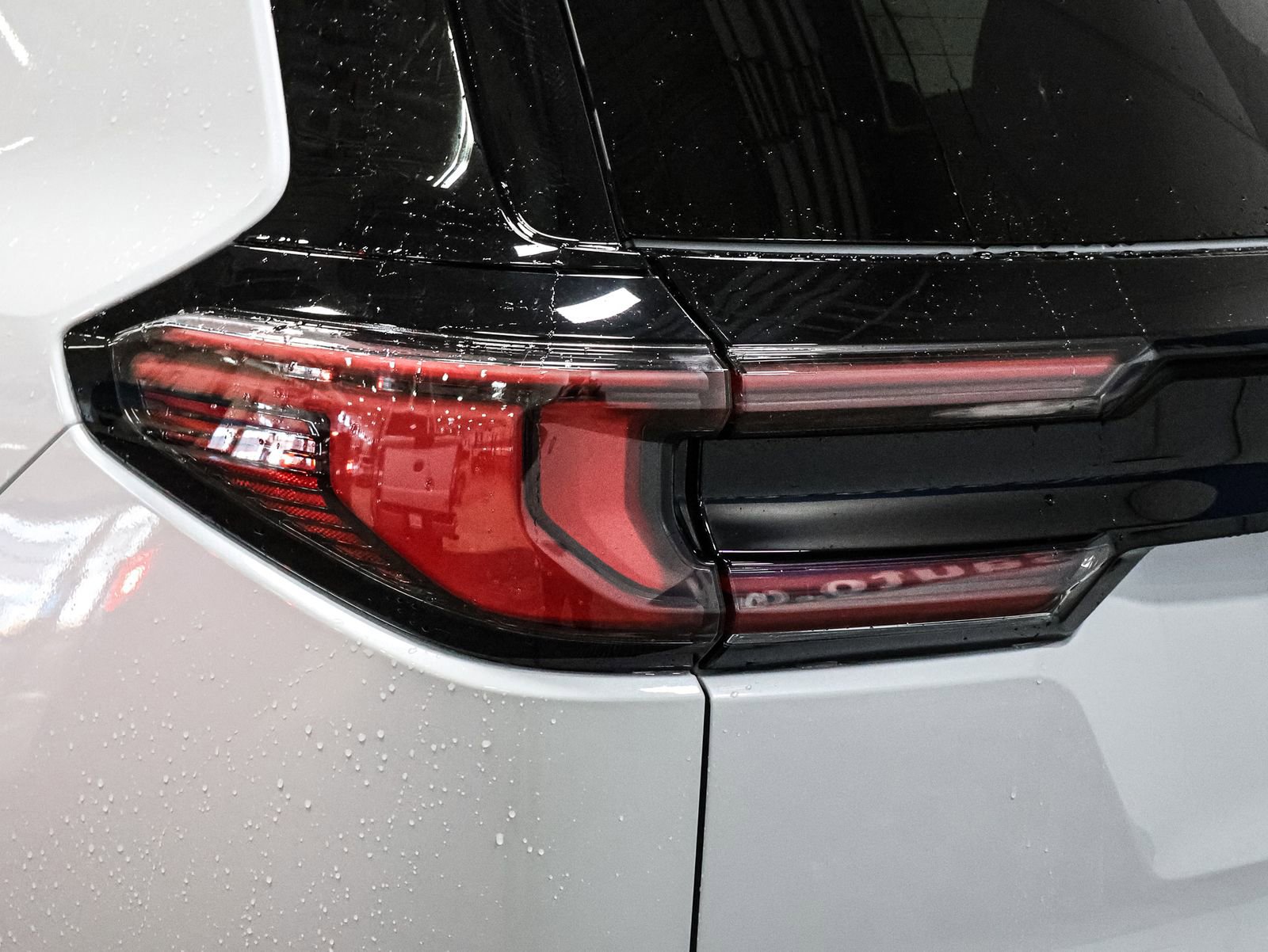 New 2026 GMC Acadia Denali w/ Super Cruise Package image 15