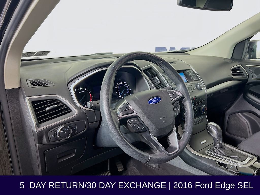 Used 2016 Ford Edge SEL image 11