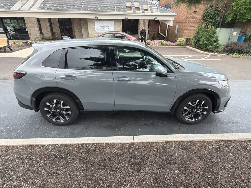 Used 2026 Honda HR-V EX-L image 6
