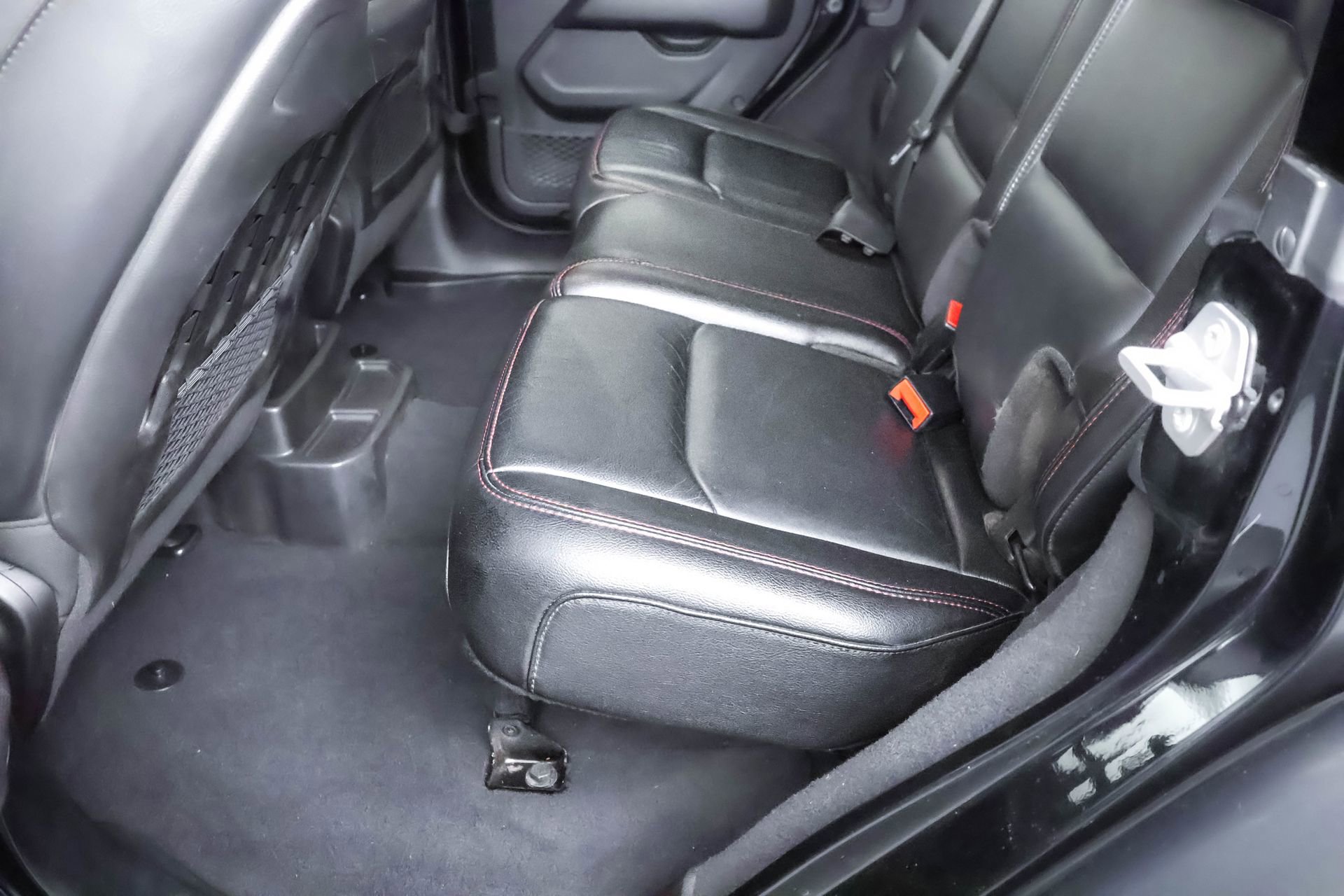 Used 2019 Jeep Wrangler Unlimited Rubicon w/ Dual Top Group image 23