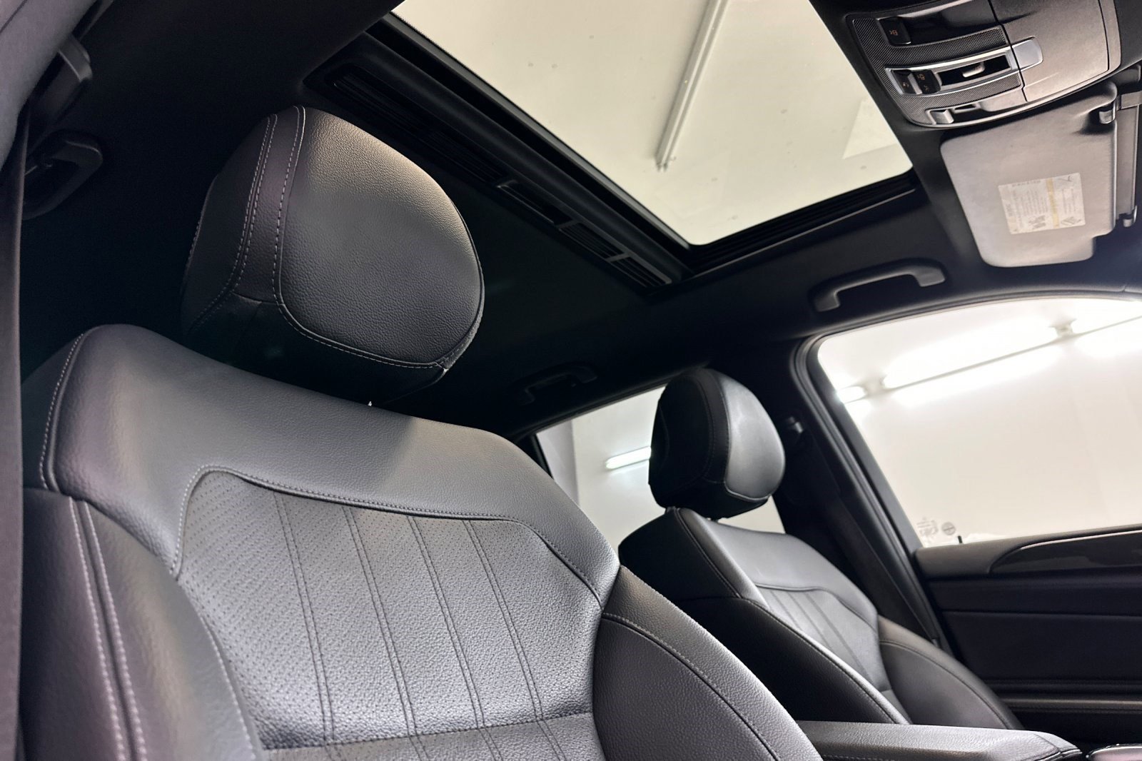 Used 2018 Mercedes-Benz GLE 43 AMG 4MATIC image 25