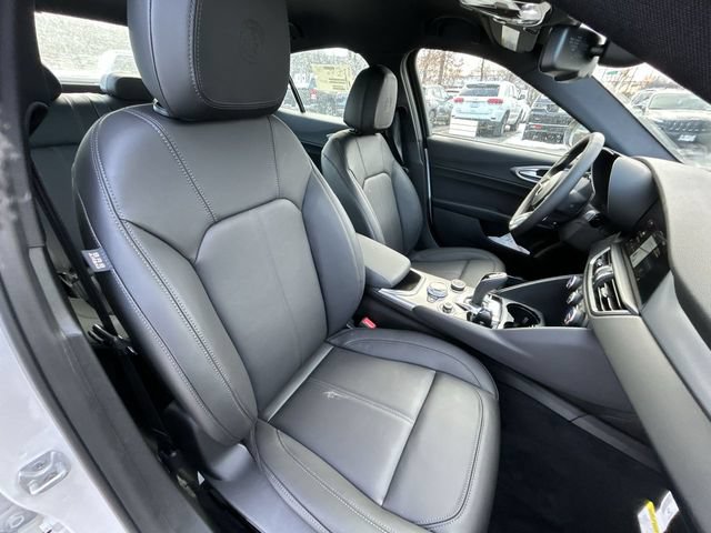 New 2026 Alfa Romeo Giulia AWD w/ Driving Assist Package image 14