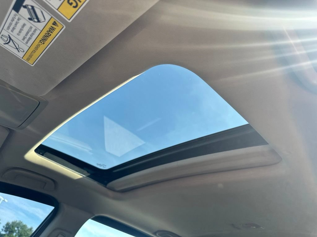 Used 2017 Honda CR-V Touring image 6