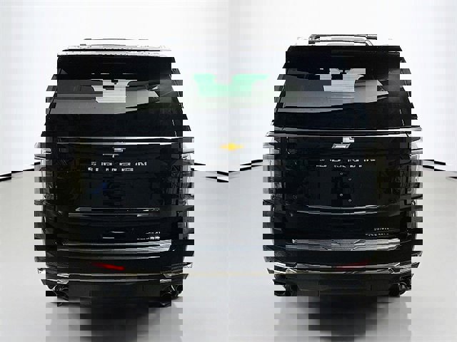 New 2026 Chevrolet Suburban Premier image 5