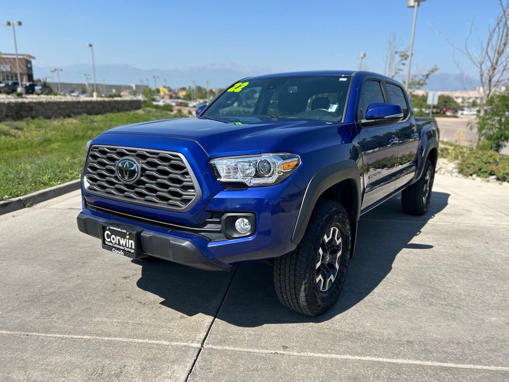 Used 2022 Toyota Tacoma TRD Off-Road AWD/4WD image 3