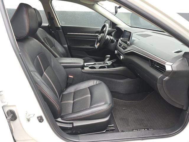 Used 2025 Nissan Altima 2.5 SR FWD image 28