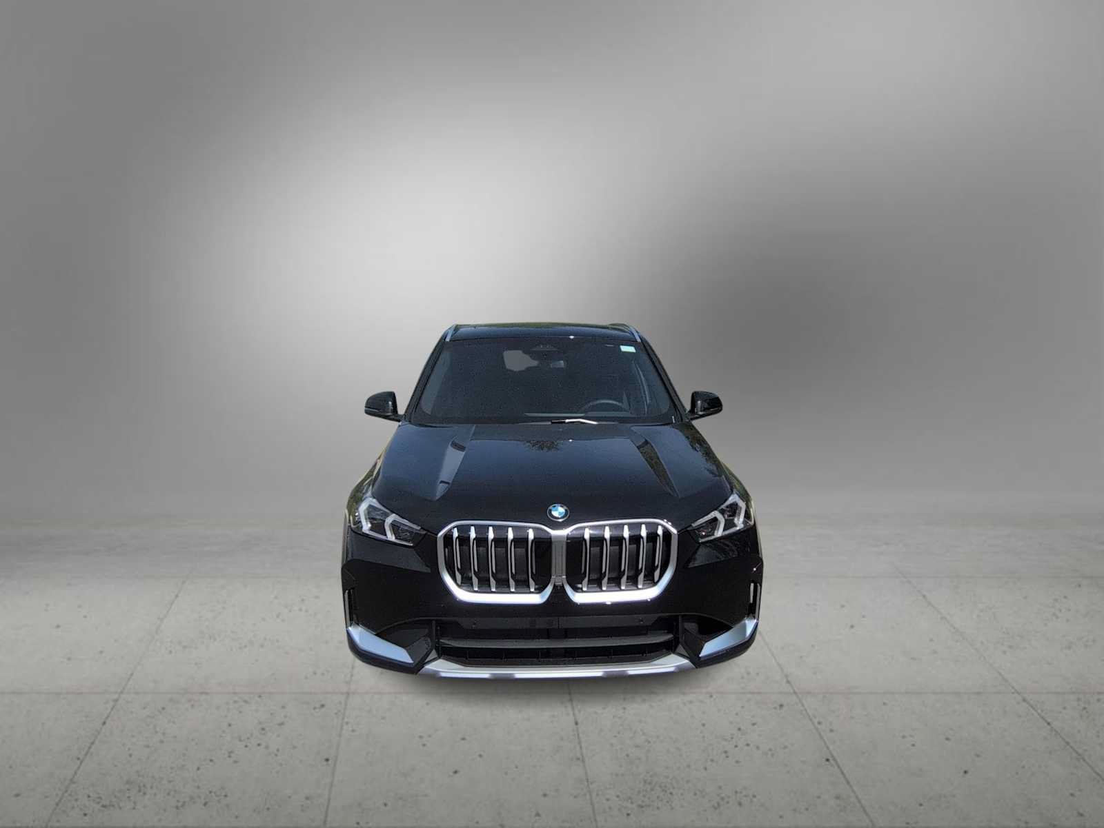 New 2026 BMW X1 xDrive28i AWD/4WD image 3