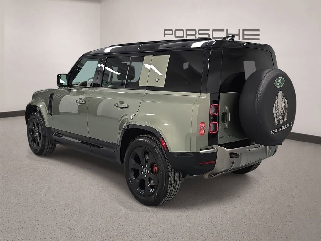 Used 2022 Land Rover Defender 110 X AWD/4WD image 3