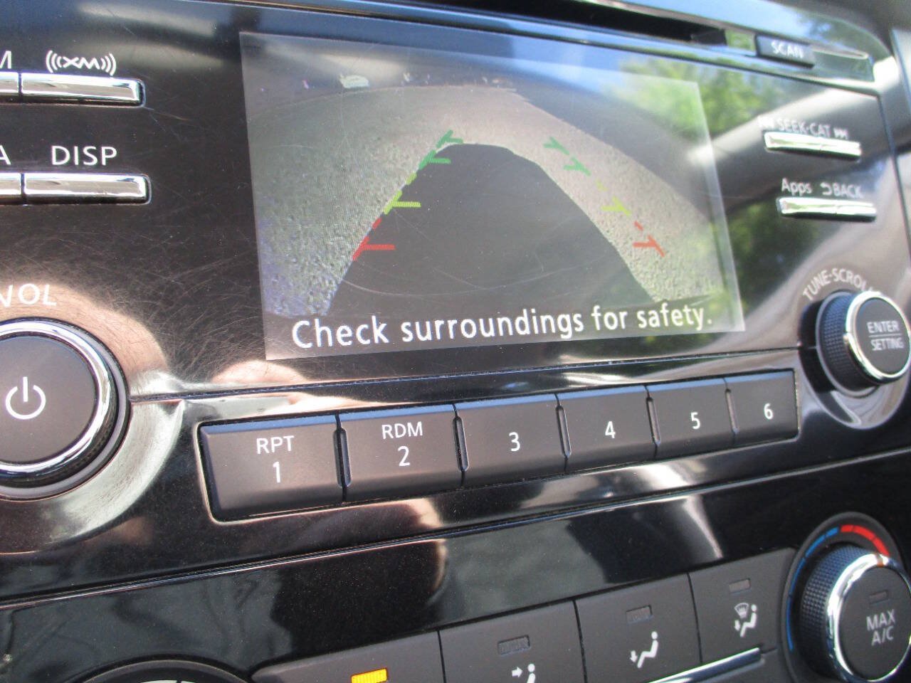 Used 2016 Nissan Rogue S AWD/4WD image 17