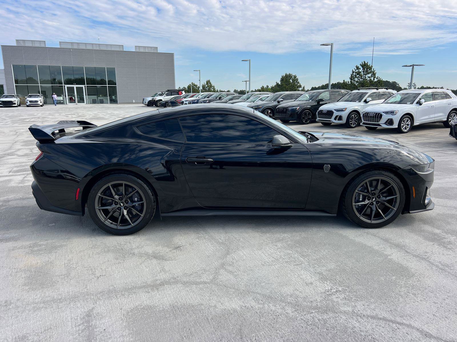 Used 2024 Ford Mustang Dark Horse RWD image 4