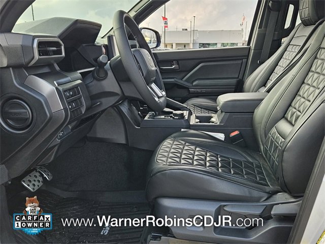 Used 2025 Toyota Tacoma TRD Sport image 5