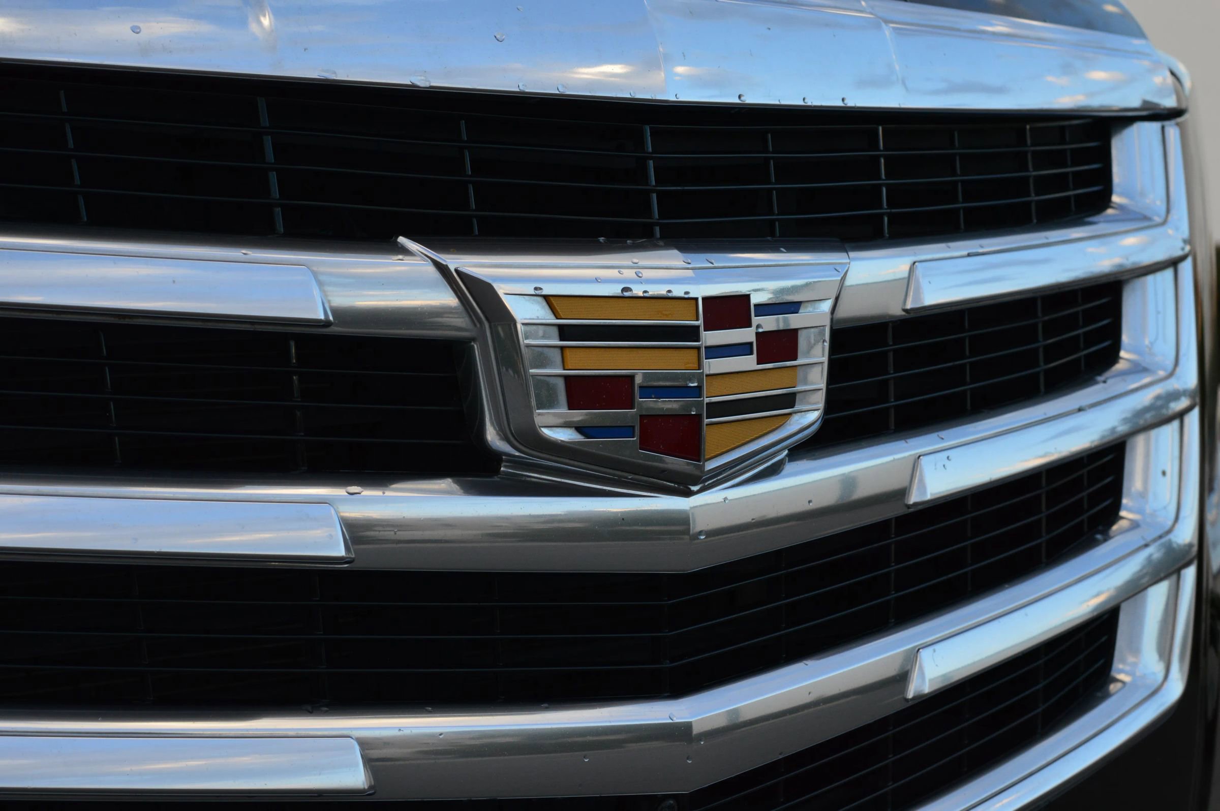 Used 2017 Cadillac Escalade Premium Luxury image 18