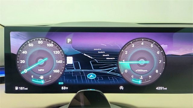 Used 2026 Genesis GV70 2.5T Select image 38