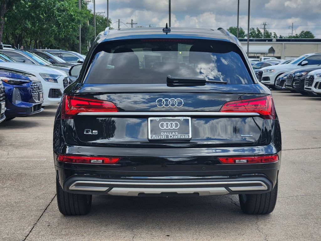 Used 2021 Audi Q5 Prestige w/ Prestige Package AWD/4WD image 9