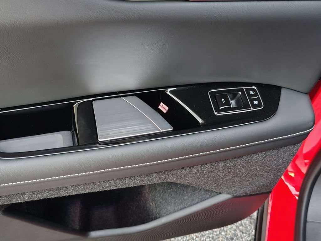 New 2027 Cadillac Optiq Sport AWD/4WD image 31