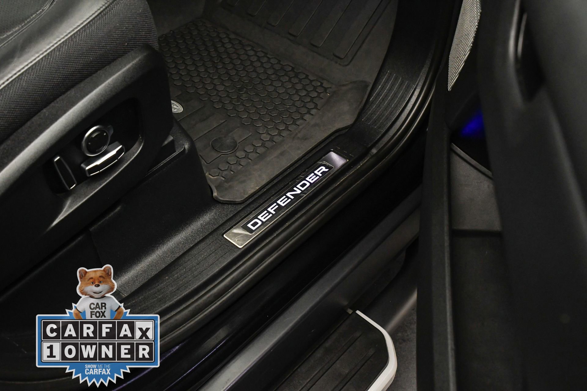 Used 2023 Land Rover Defender 130 X image 44