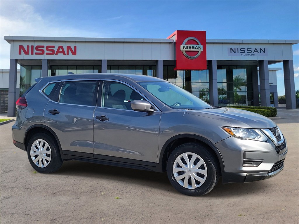 Used 2020 Nissan Rogue S image 2