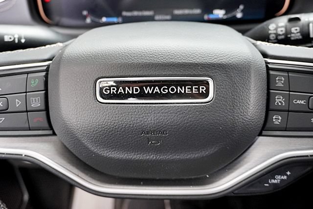 Used 2026 Jeep Grand Wagoneer Limited AWD/4WD image 40