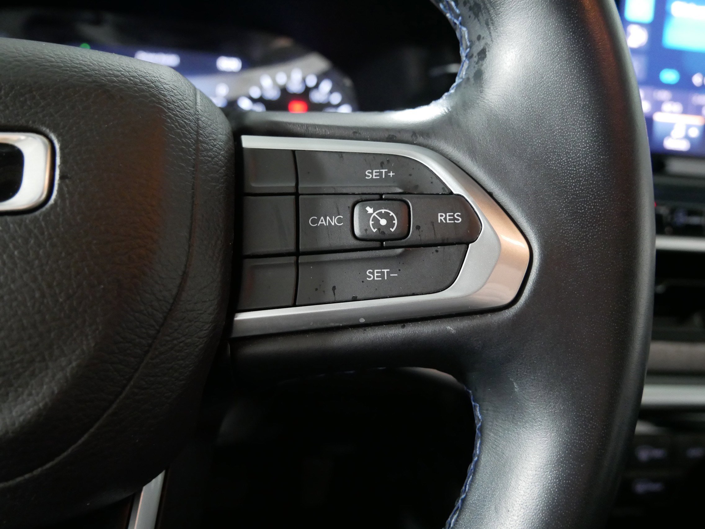 Used 2022 Jeep Compass Latitude w/ Convenience Group image 28