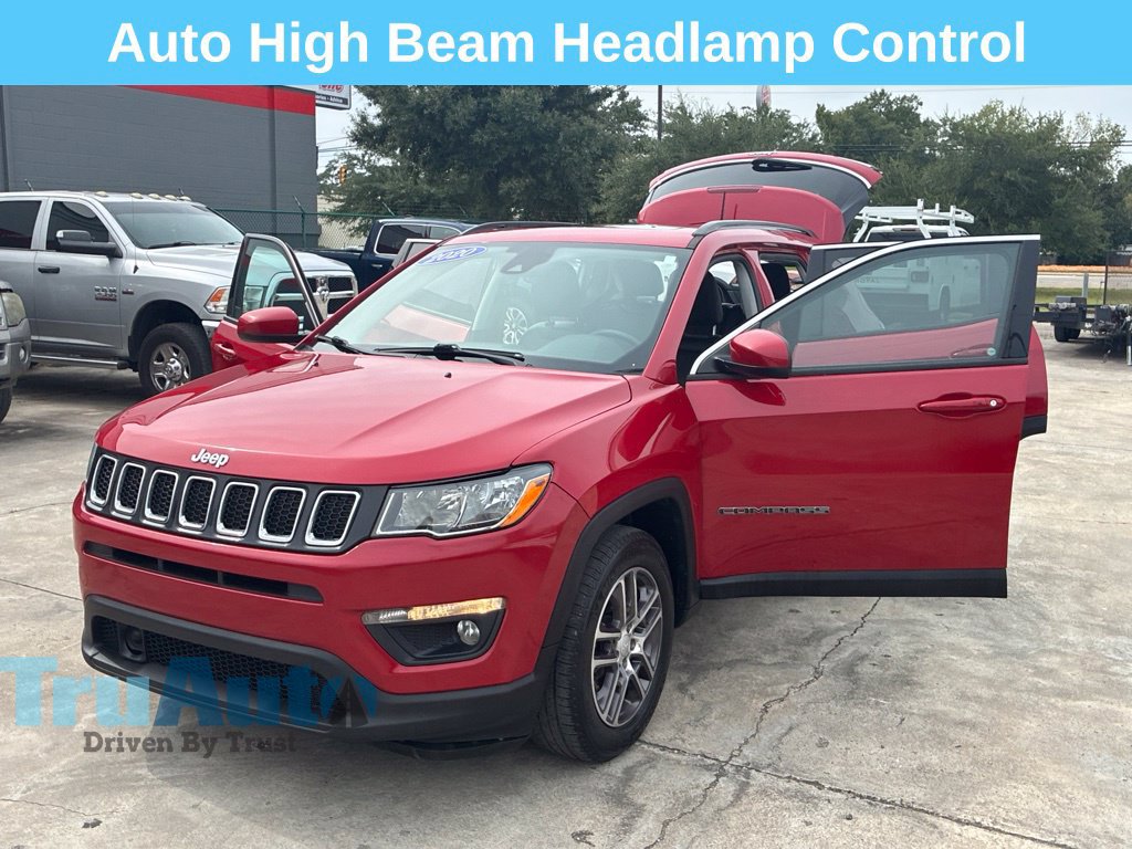 Used 2020 Jeep Compass Latitude FWD image 13