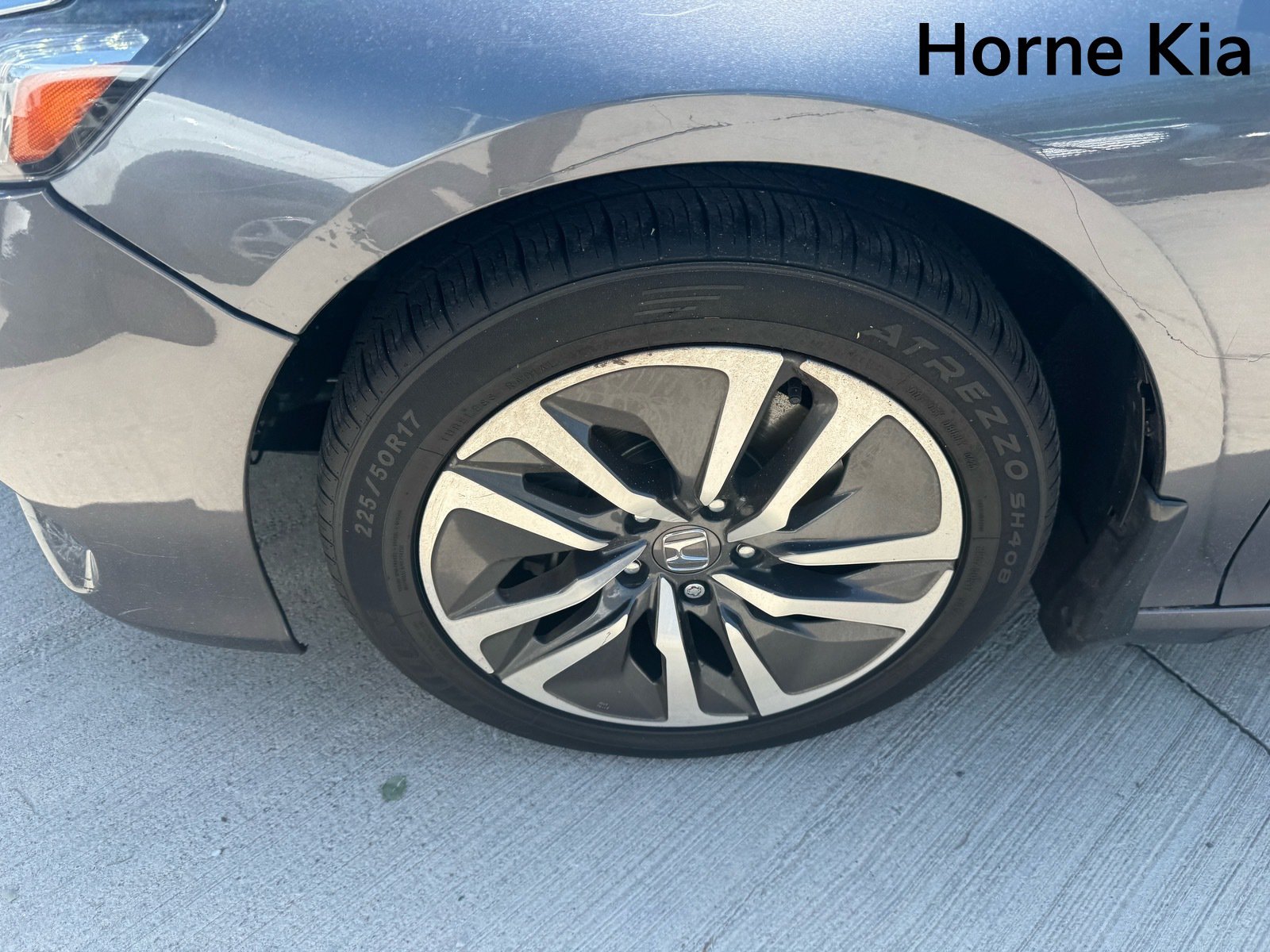 Used 2019 Honda Accord Touring image 8