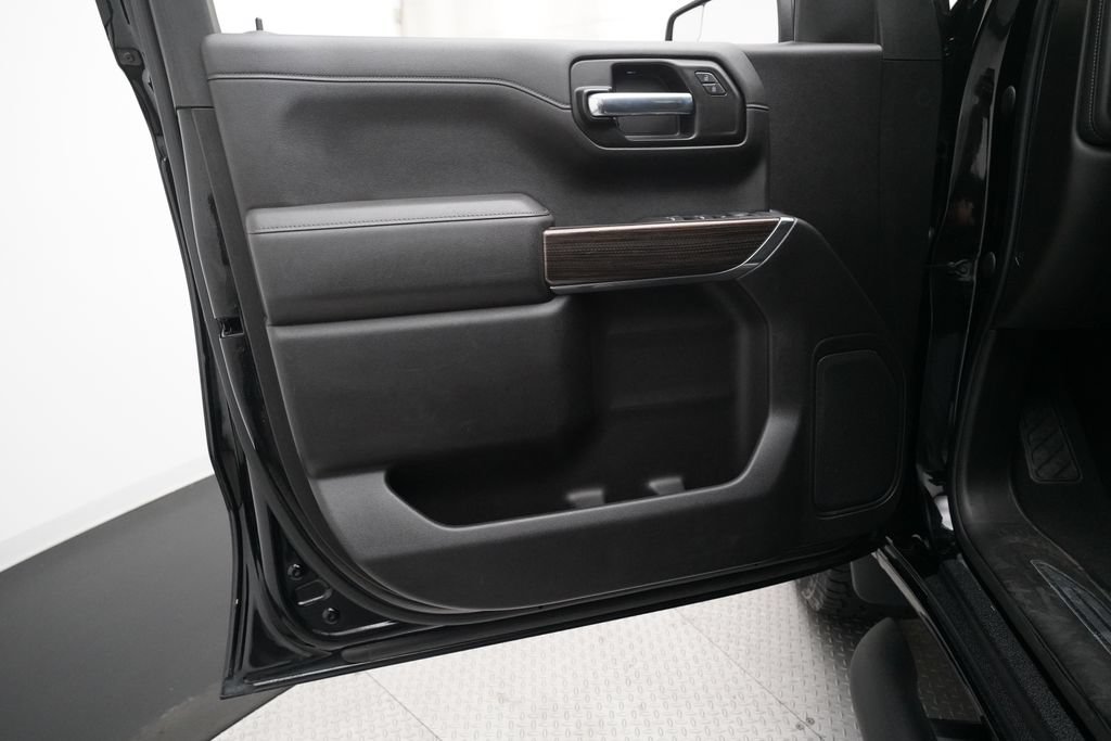 Used 2021 Chevrolet Silverado 1500 LT Trail Boss w/ Bed Protection Package AWD/4WD image 25