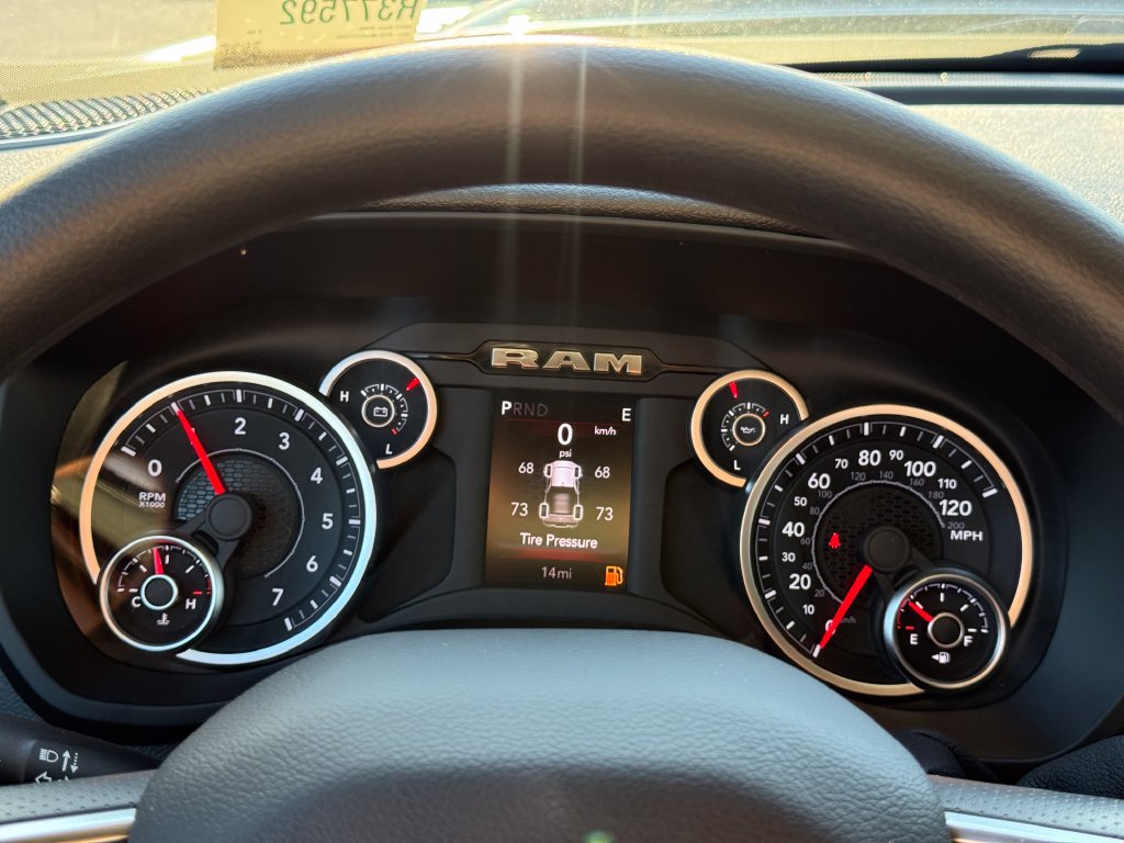 New 2027 RAM 2500 Tradesman AWD/4WD image 14