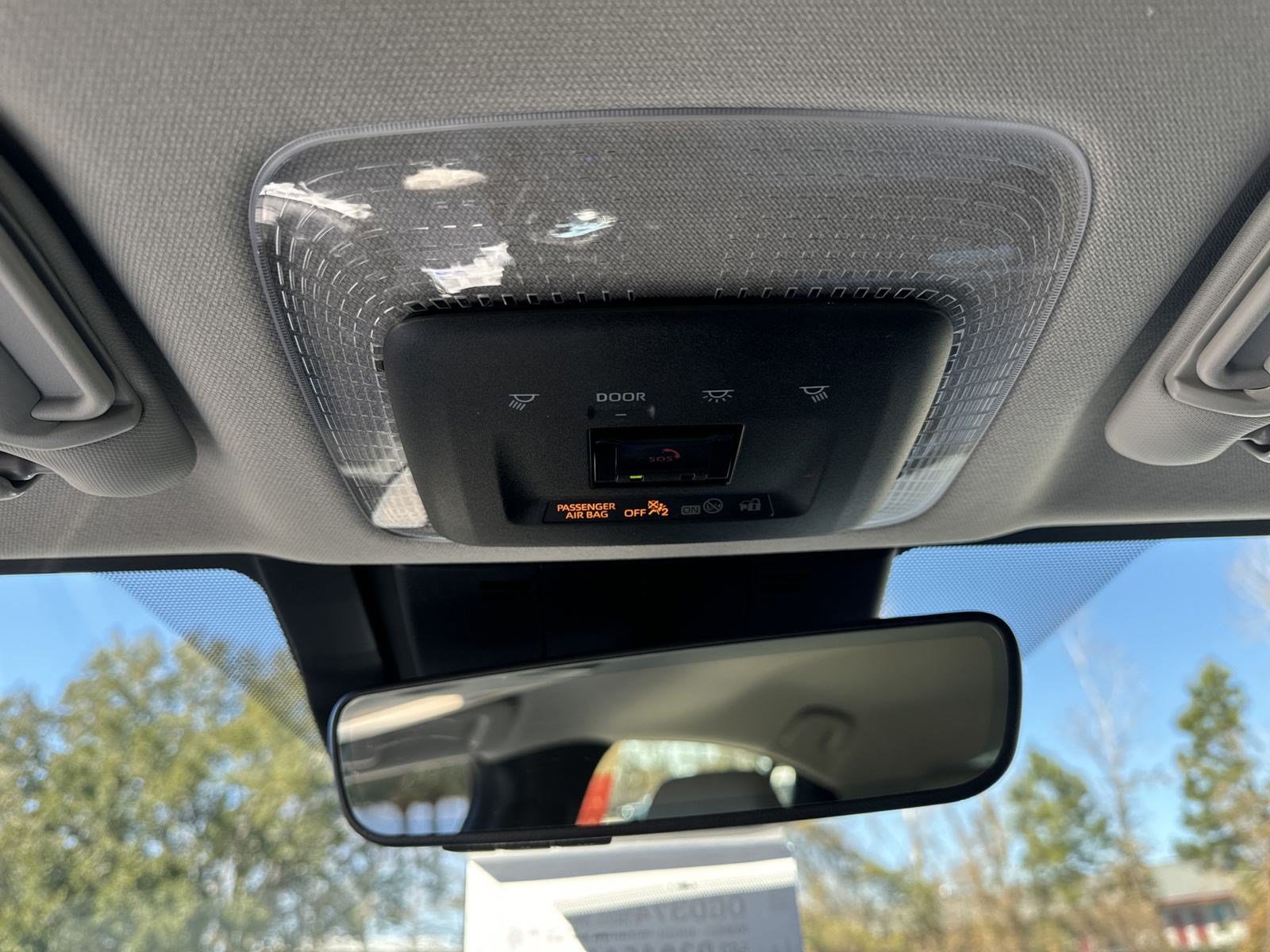 New 2024 Toyota Prius XLE FWD image 21