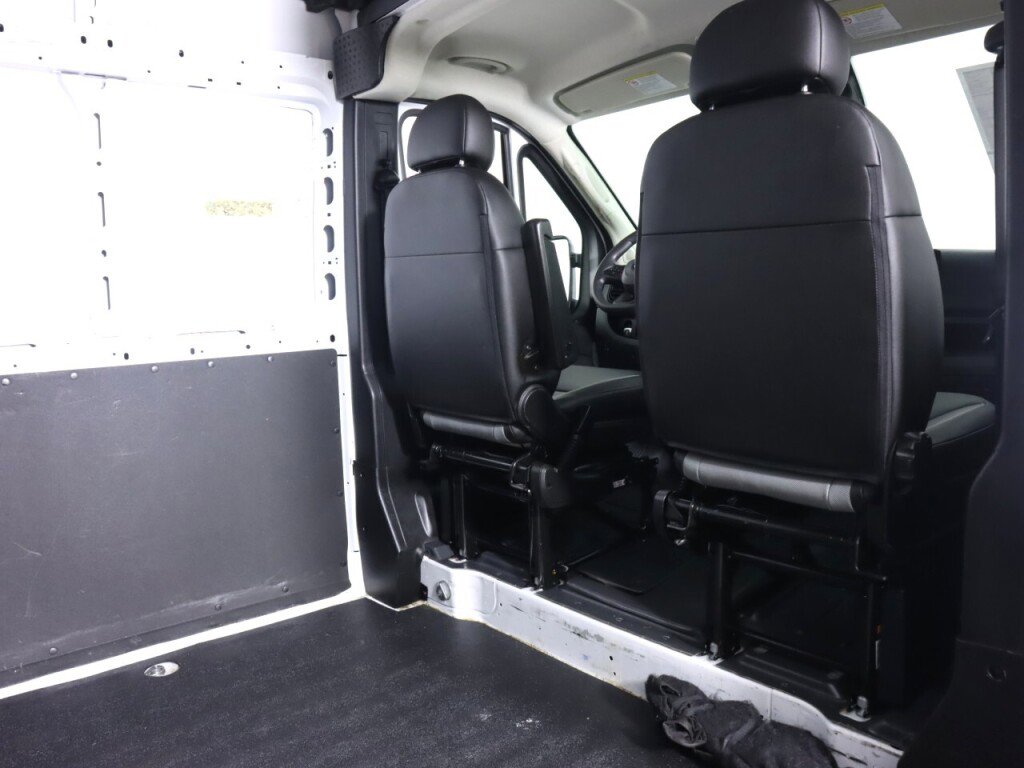 Used 2025 RAM ProMaster 2500 w/ Convenience Group FWD image 33