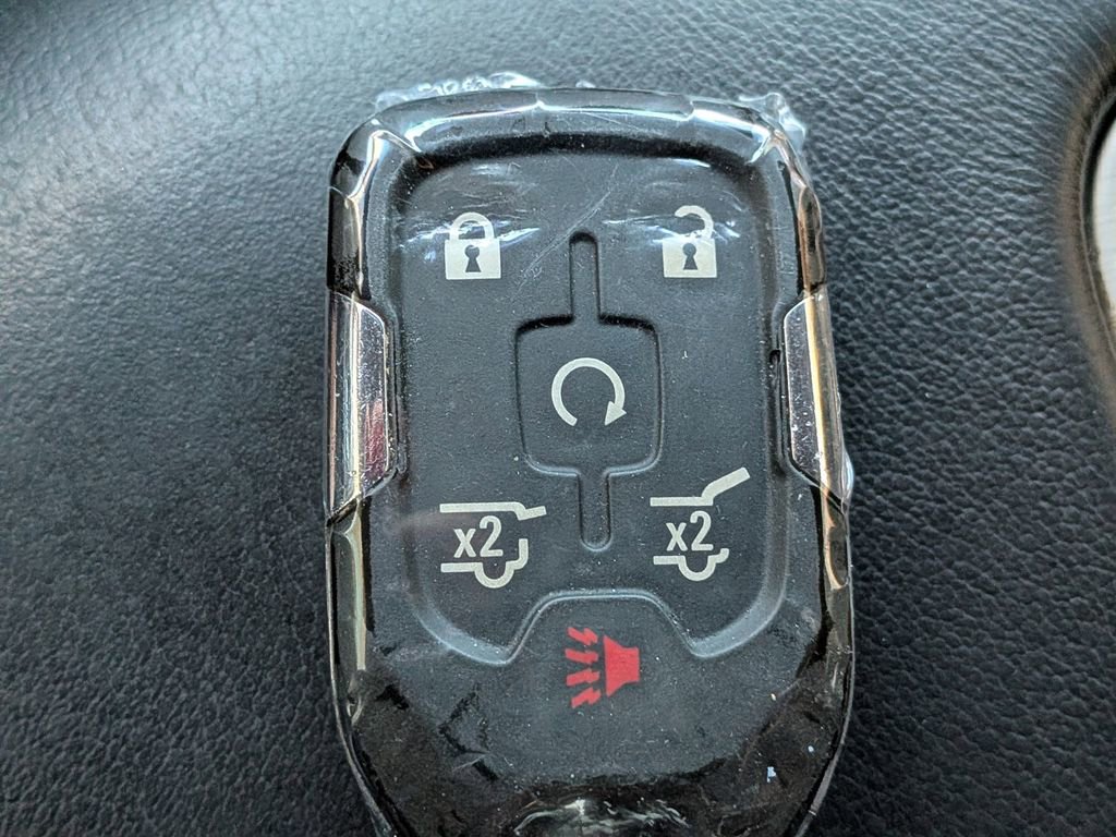 Used 2018 GMC Yukon Denali w/ Denali Ultimate Package image 31