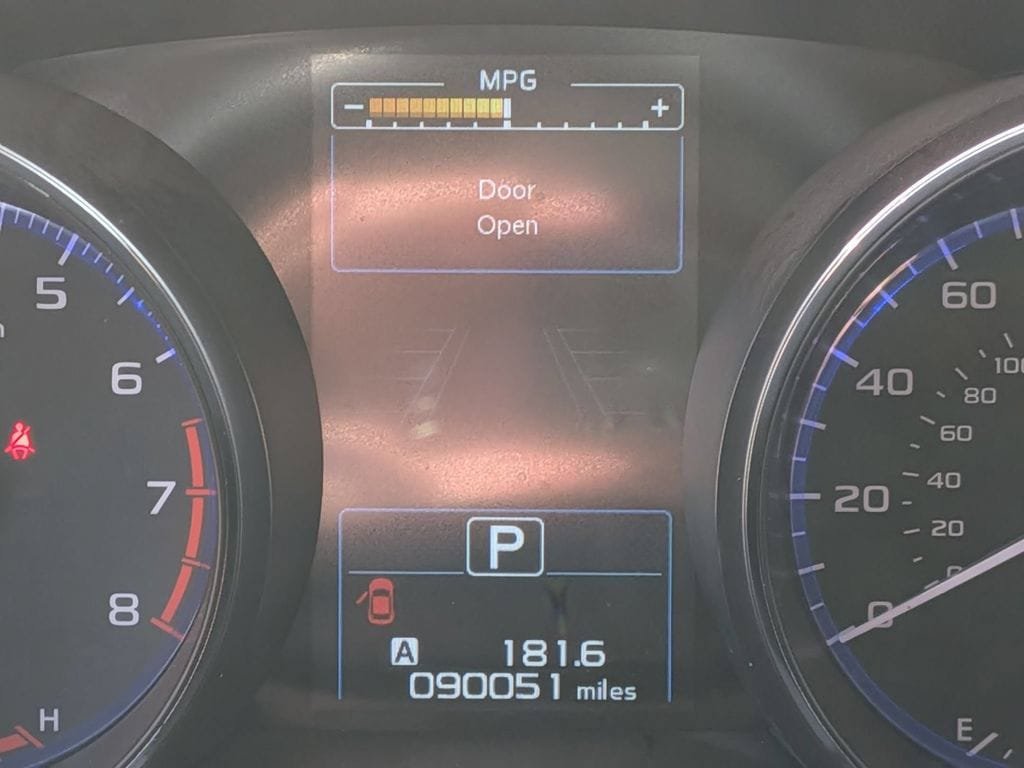 Used 2017 Subaru Outback 3.6R Touring w/ Popular Package #5A AWD/4WD image 18