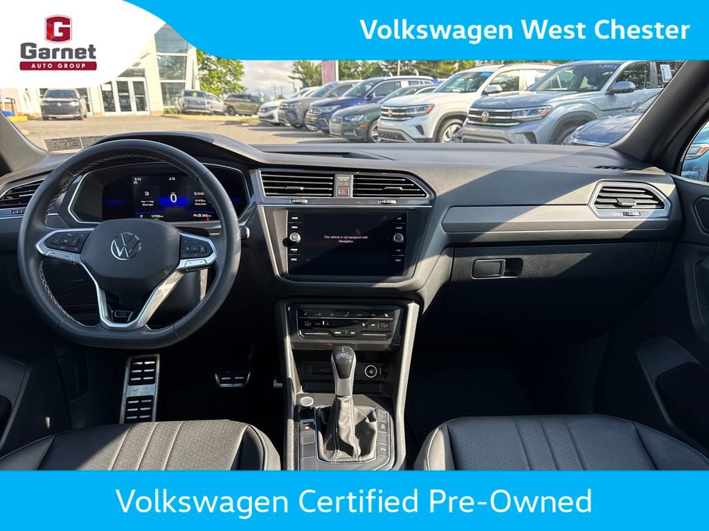 Certified 2023 Volkswagen Tiguan SE R-Line FWD image 19