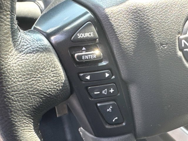 Used 2024 Nissan Frontier SL AWD/4WD image 32