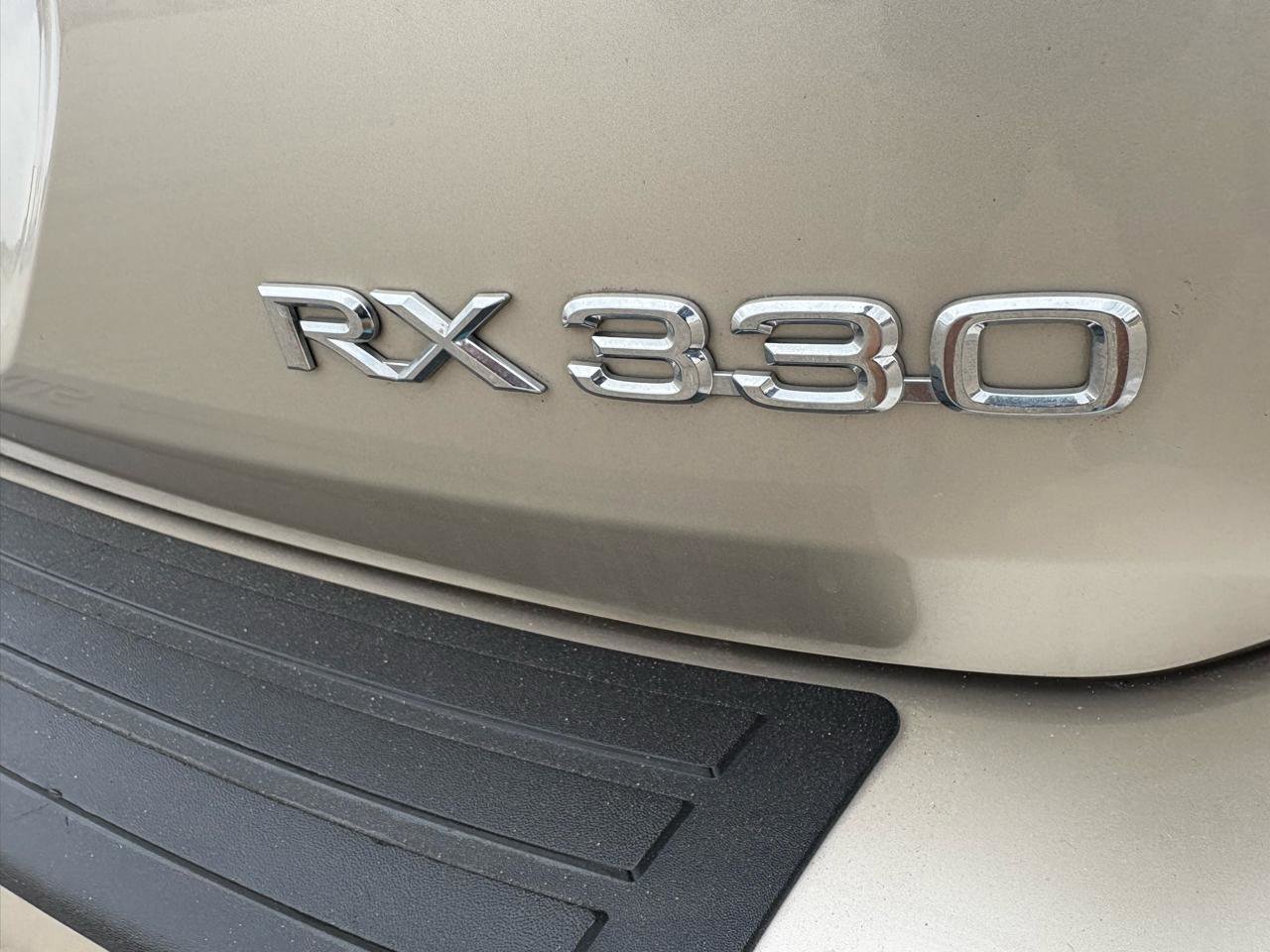 Used 2005 Lexus RX 330 image 8