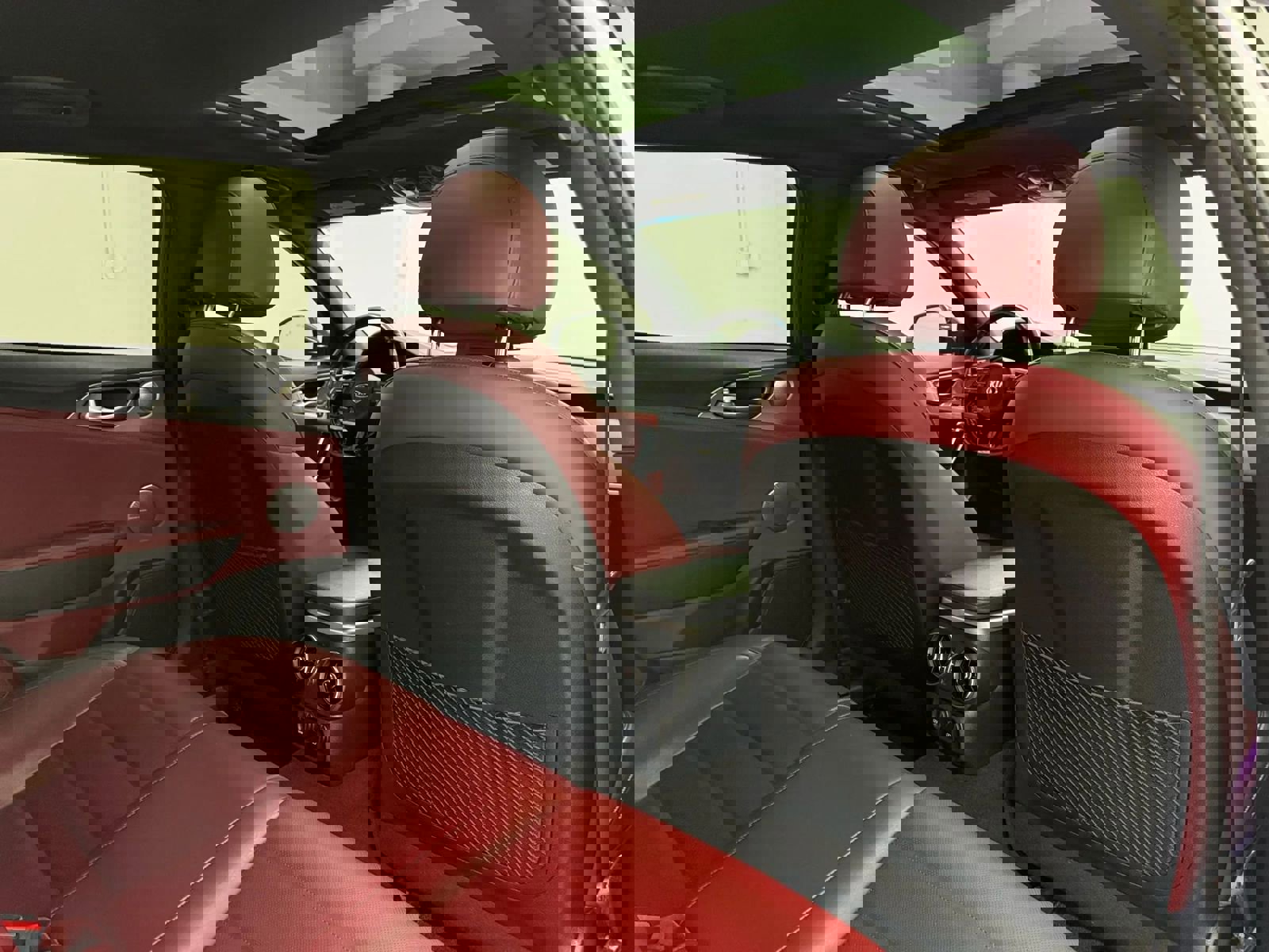 Used 2019 Kia Stinger GT2 image 15