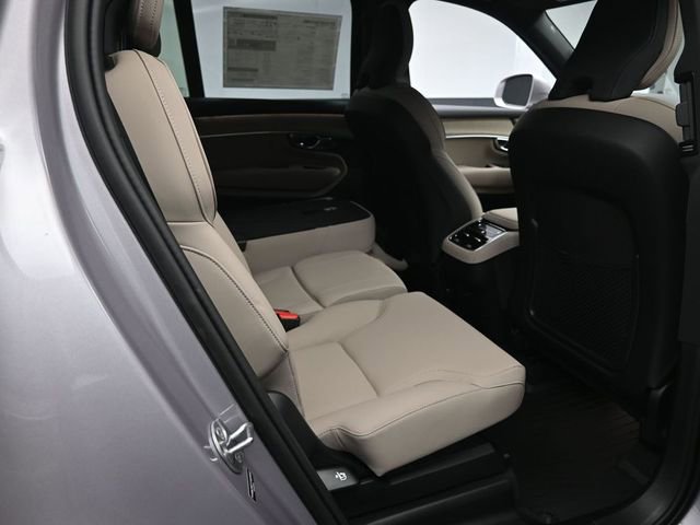 Used 2026 Volvo XC90 B6 Plus w/ Protection Package Premier AWD/4WD image 27