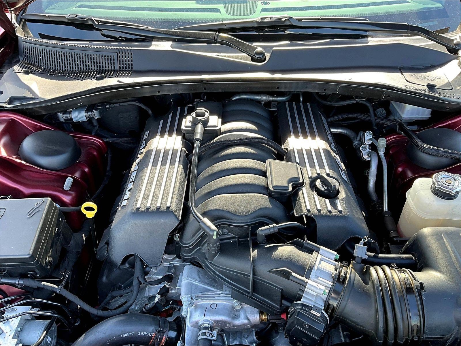 Used 2023 Chrysler 300 C RWD image 30