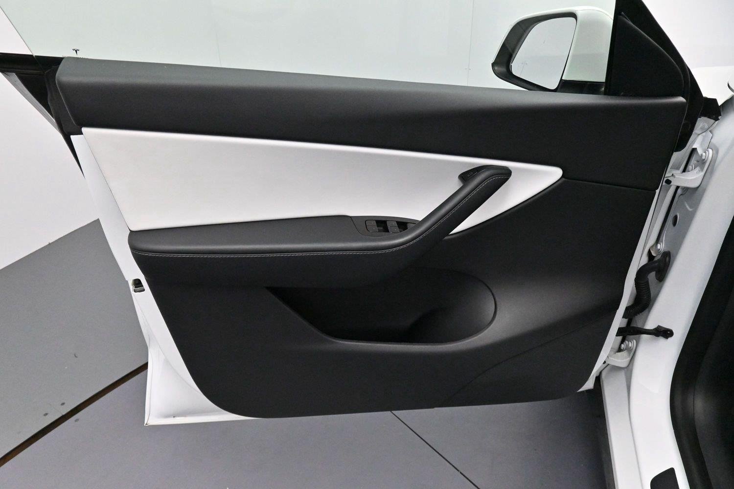 Used 2020 Tesla Model Y Performance AWD/4WD image 10