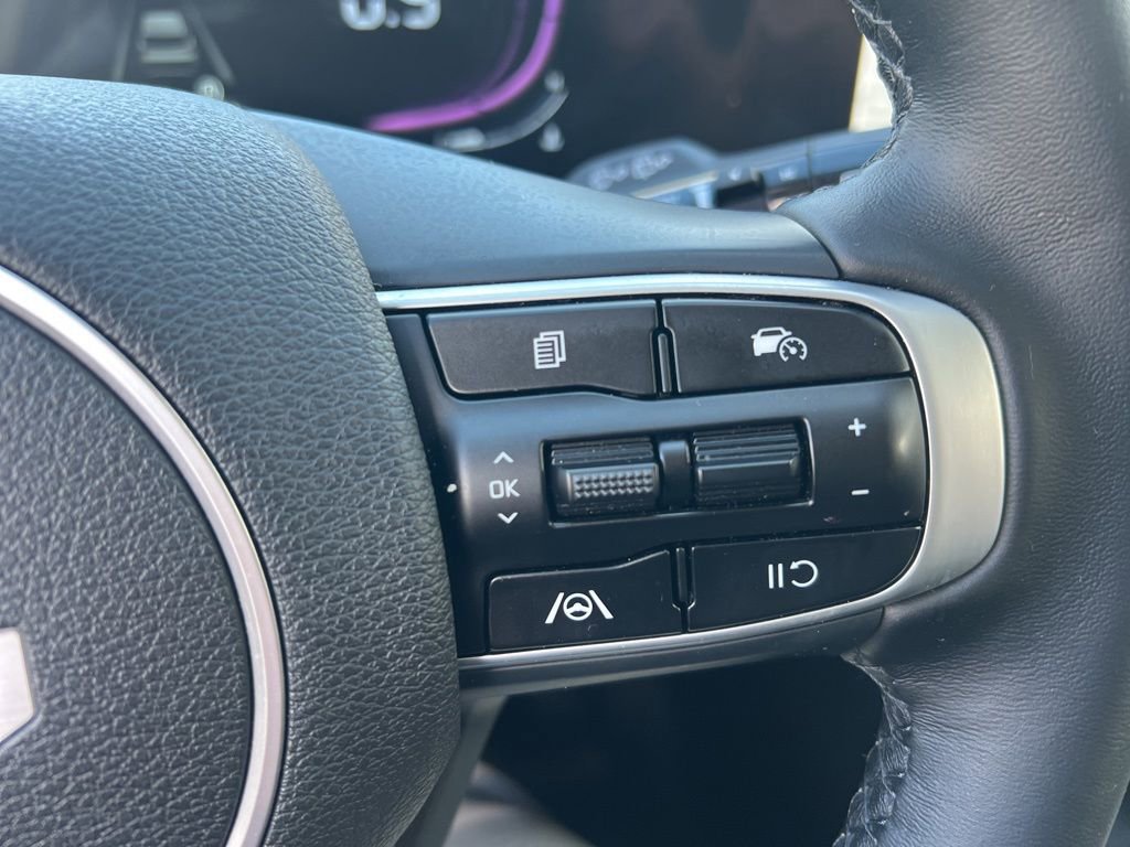 Certified 2025 Kia Sportage EX image 59