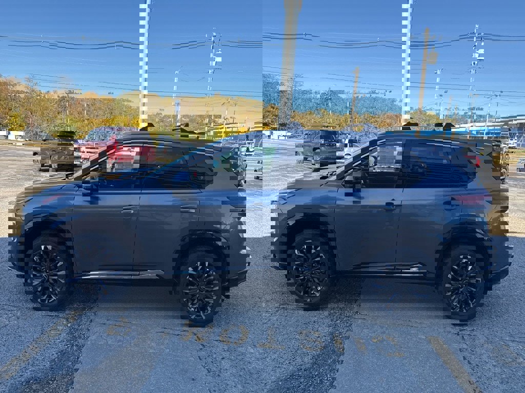 New 2026 Nissan Rogue Platinum image 7