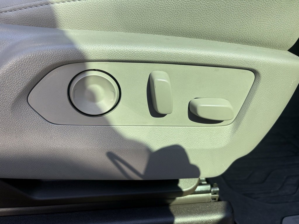 Used 2022 GMC Sierra 1500 SLT w/ SLT Premium Plus Package image 18