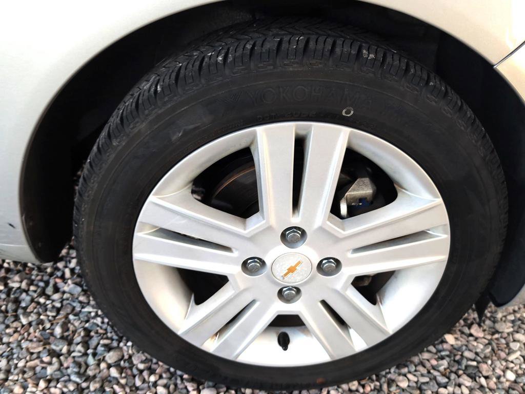 Used 2014 Chevrolet Spark LT FWD image 33