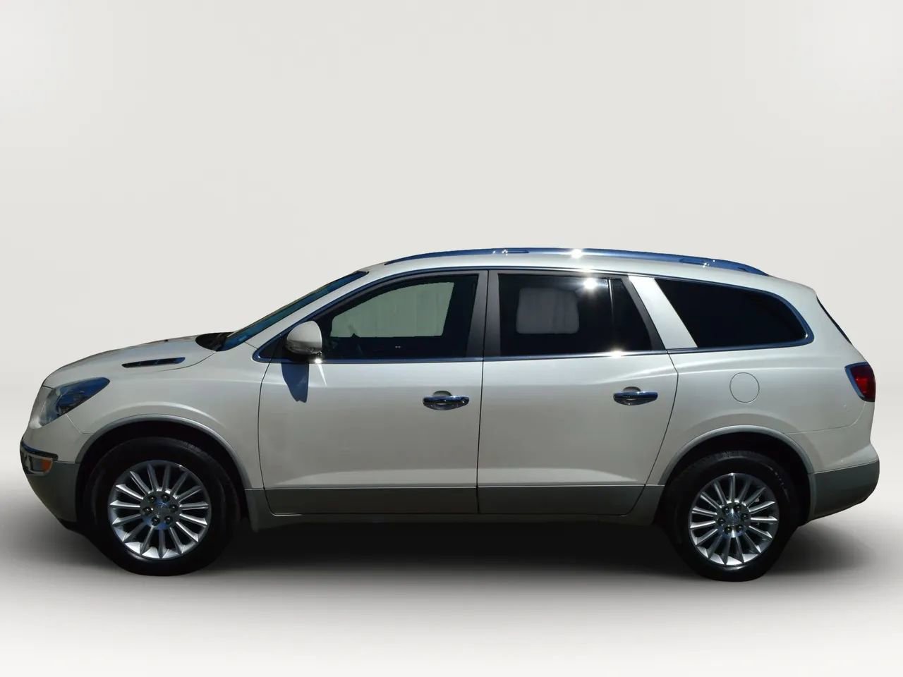 Used 2012 Buick Enclave Leather w/ Trailering Provision Package FWD image 5