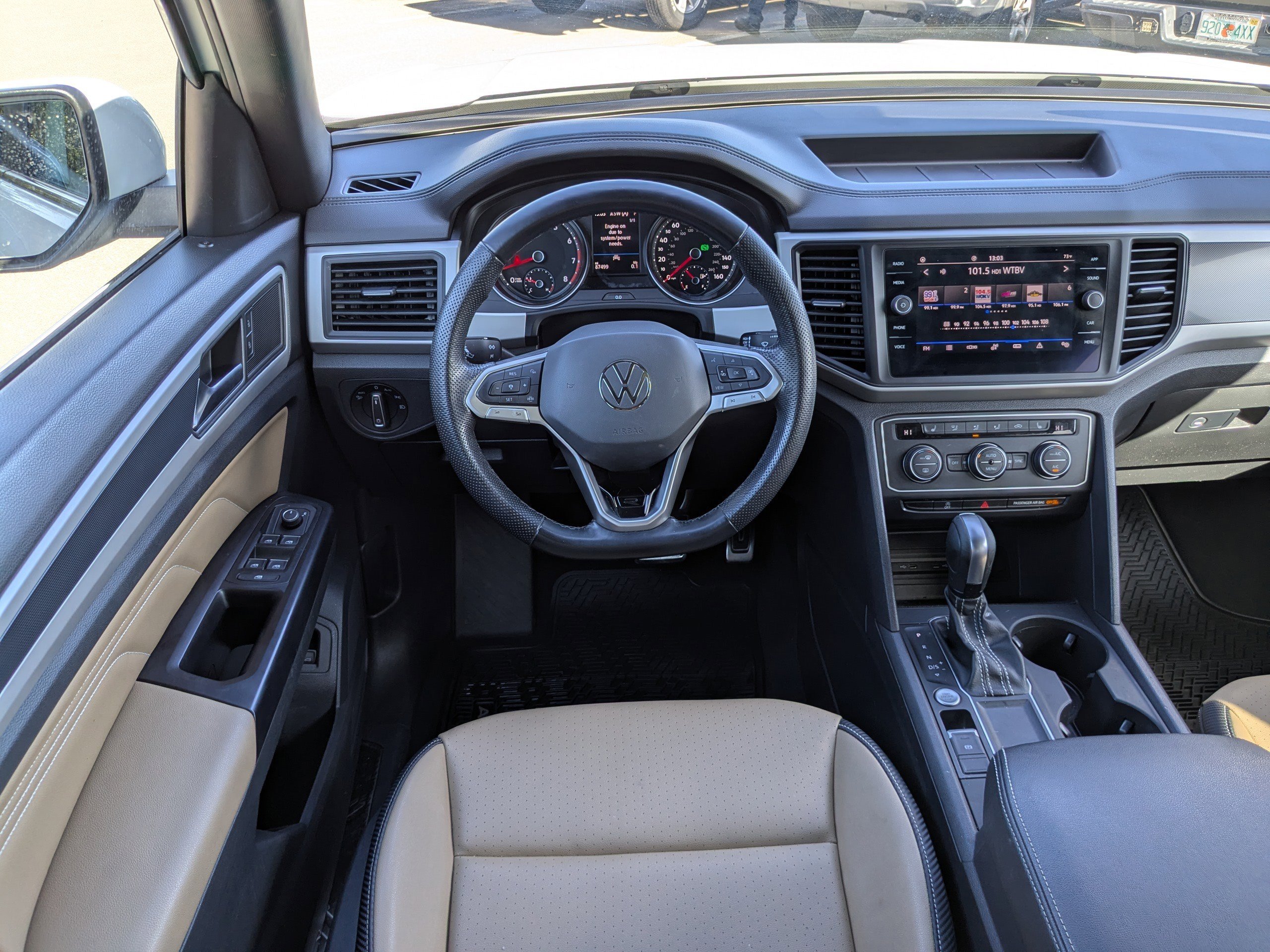 Used 2021 Volkswagen Atlas Cross Sport SE image 17