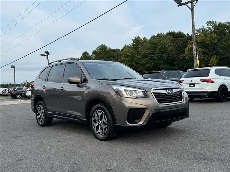 Used 2020 Subaru Forester Premium image 4
