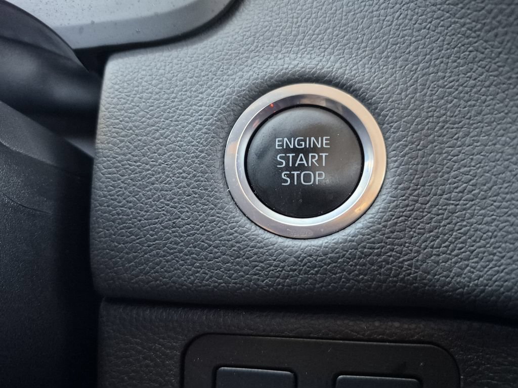Used 2023 Toyota Tundra Limited AWD/4WD image 22