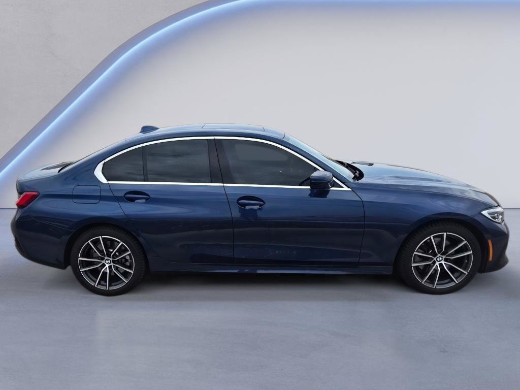 Used 2021 BMW 330e xDrive w/ Premium Package AWD/4WD image 7