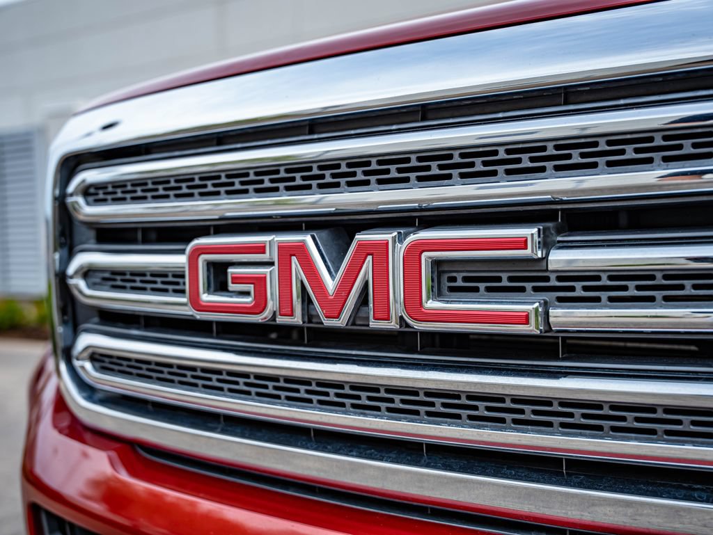 Used 2015 GMC Canyon SLE RWD image 12